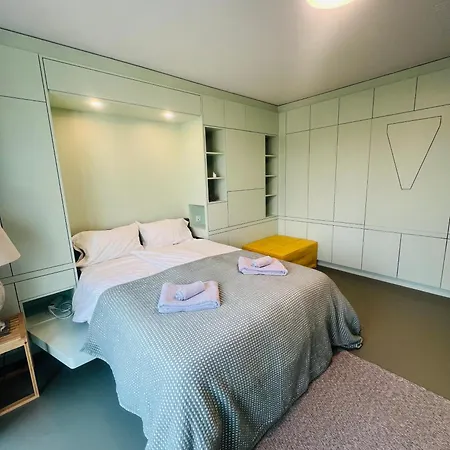 Modern Living, Luxe Zurich