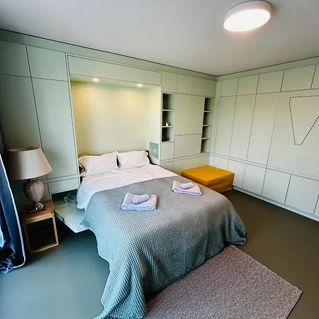 Modern Living, Luxe Zurich