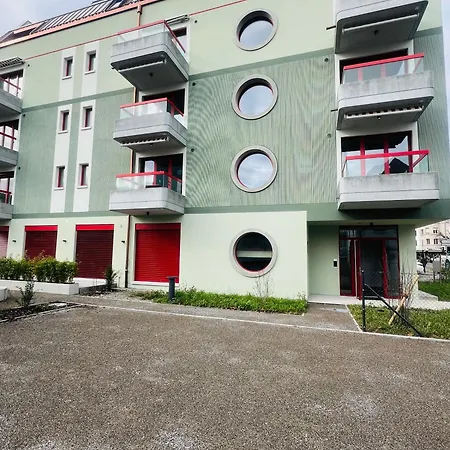 Modern Living, Luxe * Zurich