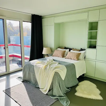Modern Living, Luxe Apartment Zurich