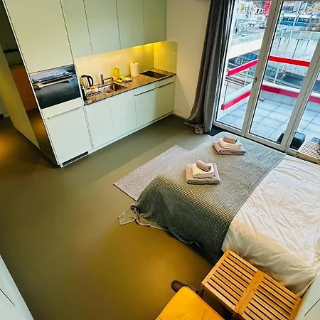 Modern Living, Luxe Zurich