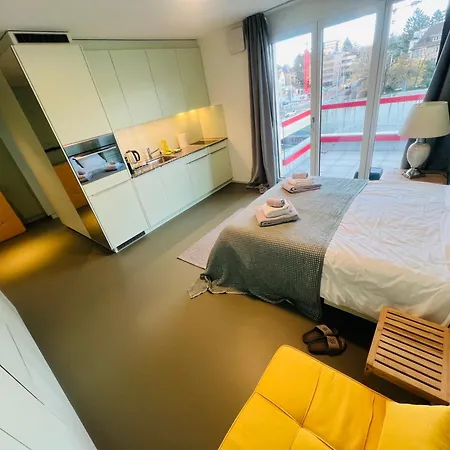 Modern Living, Luxe Apartment *