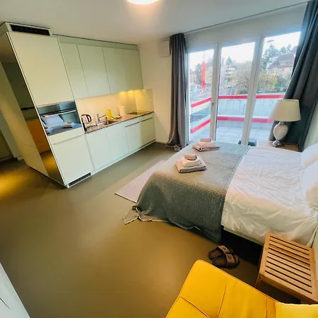 Modern Living, Luxe Apartment *