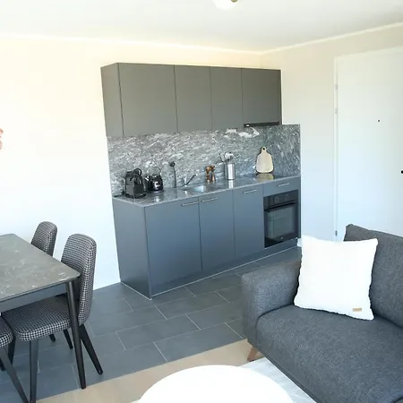 Lamira Serviced Aparthotel