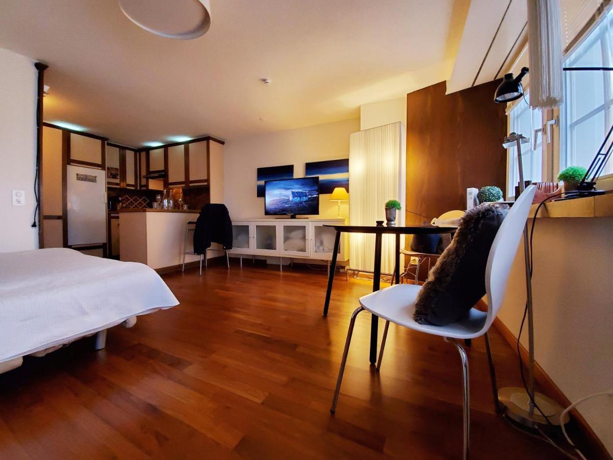 2 Room Suite City Centre * Zurich