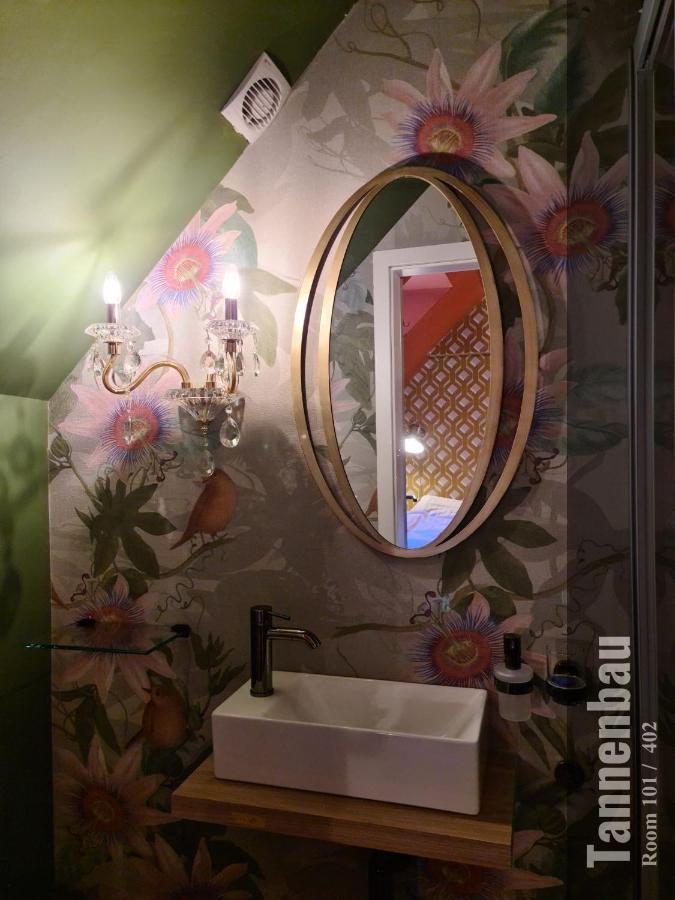 The Henry Self Check-in