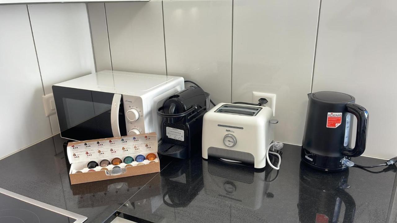 Apartment Swiss - 2 Bedroom Close To Eth