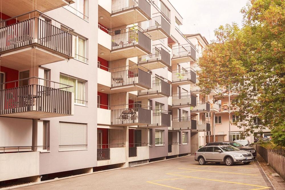 Ema House Serviced Apartments, Seefeld Apartment