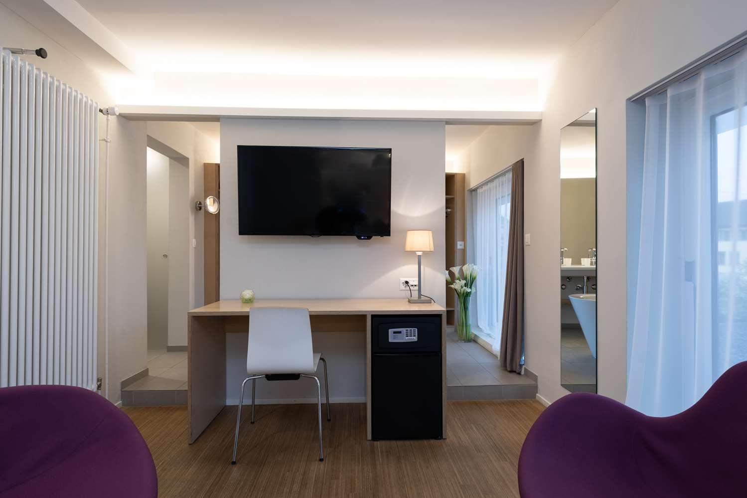 Best Western Spirgarten Hotel 3*