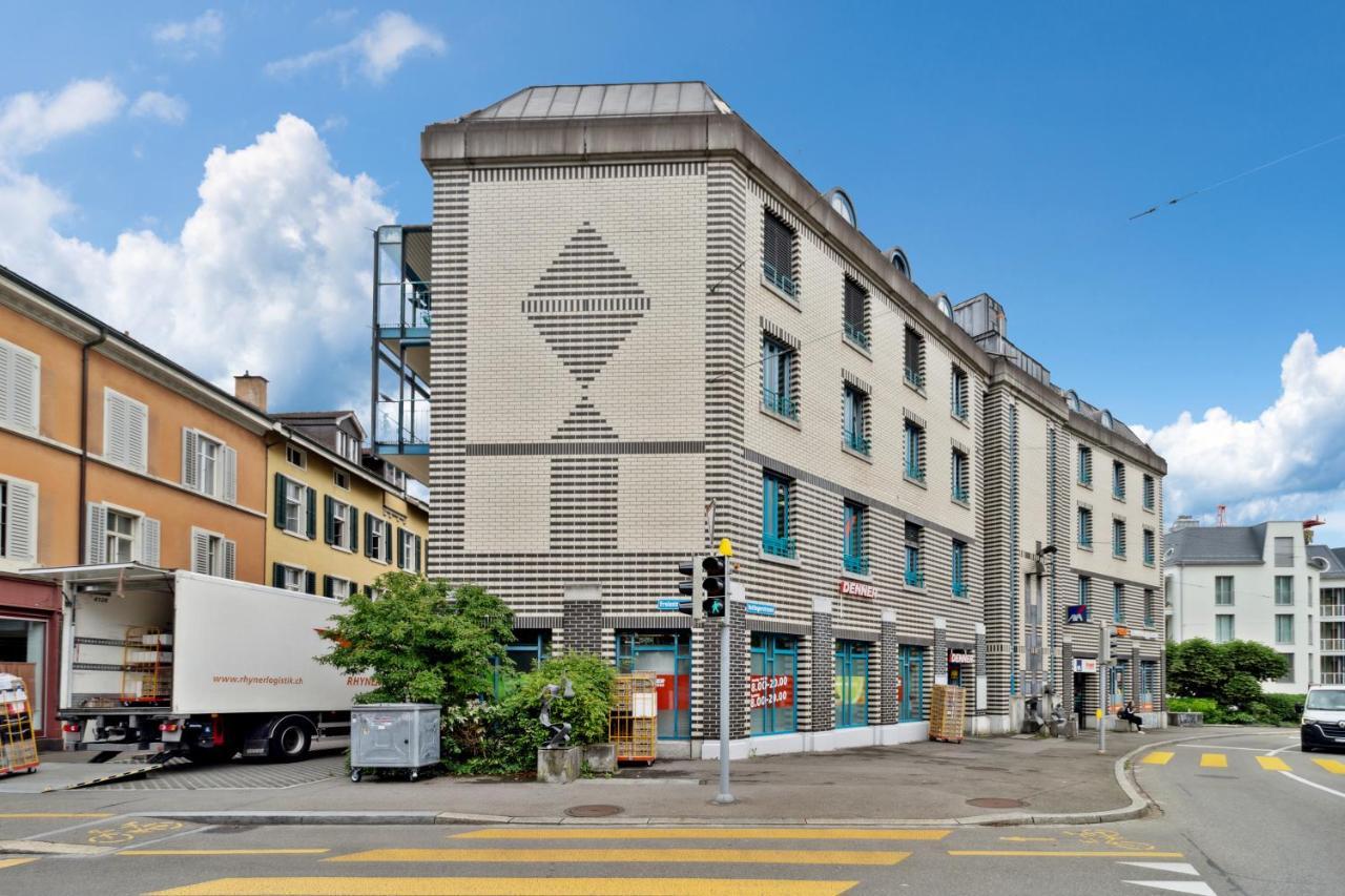 Spacious Hoting Apartment *