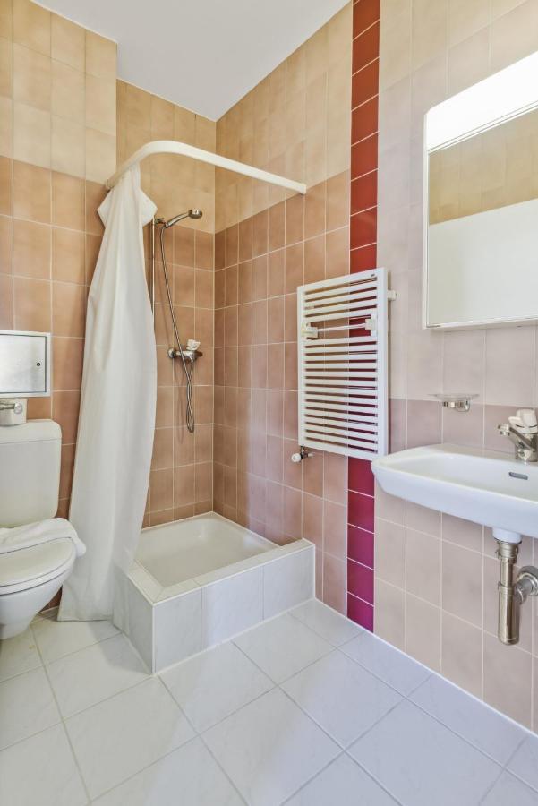 Apartment Spacious Hoting Zurich