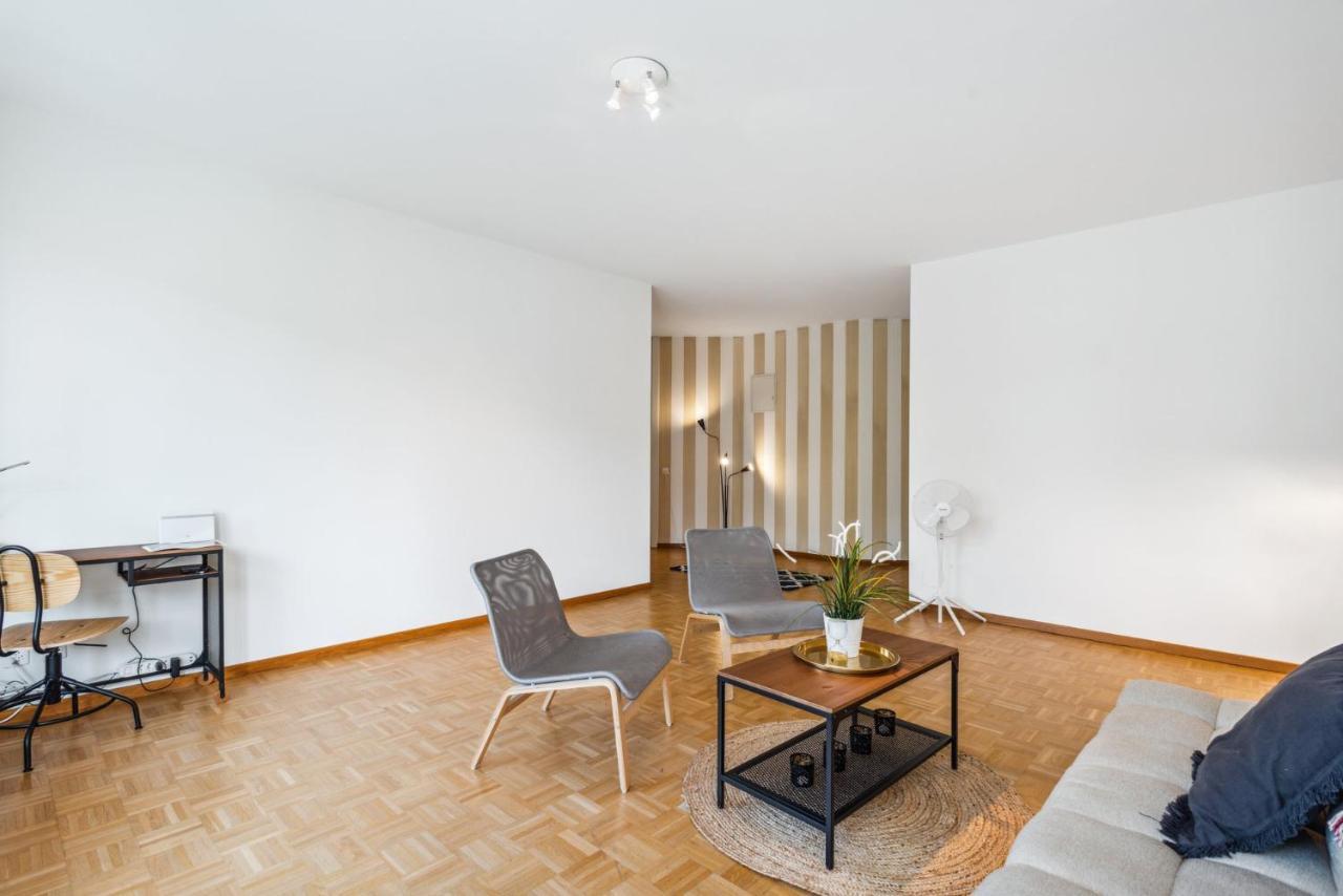 Apartment Spacious Hoting Zurich