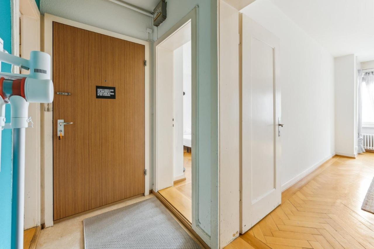 Apartment For Explorers 224 *