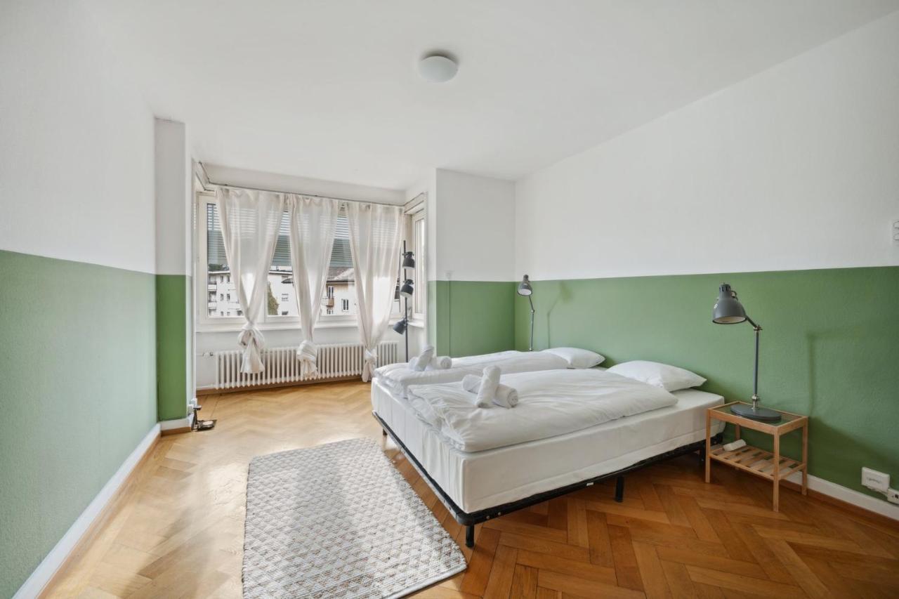 For Explorers 224 Apartment *