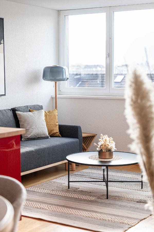 Apartment Modern 3bdr Duplex With Skyroof In Trendy West *