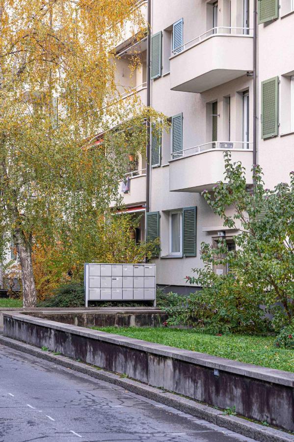 Modern 3bdr Duplex With Skyroof In Trendy West * Zurich