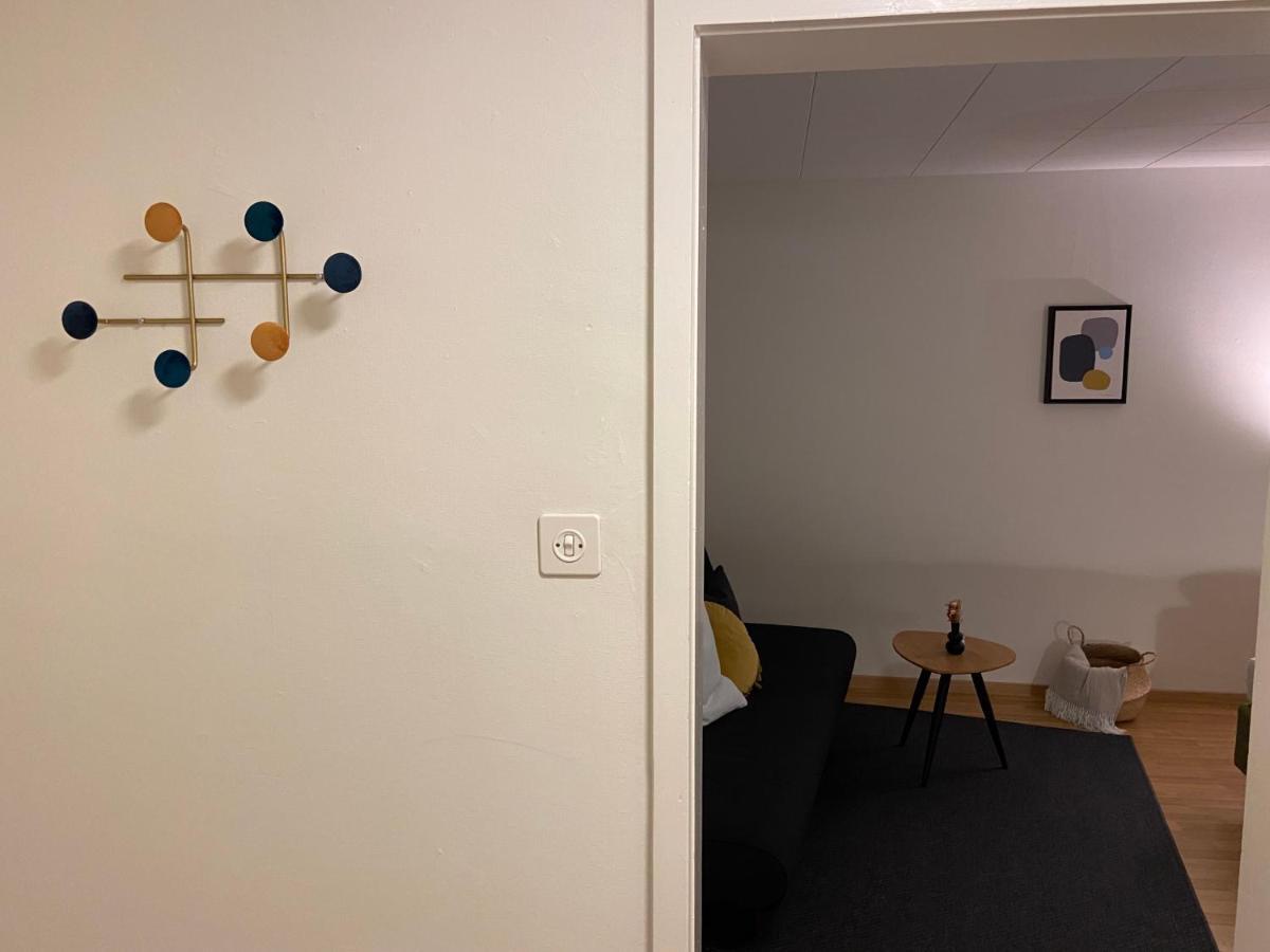 Comfort 1 And 2bdr Close To Airport Apartment *