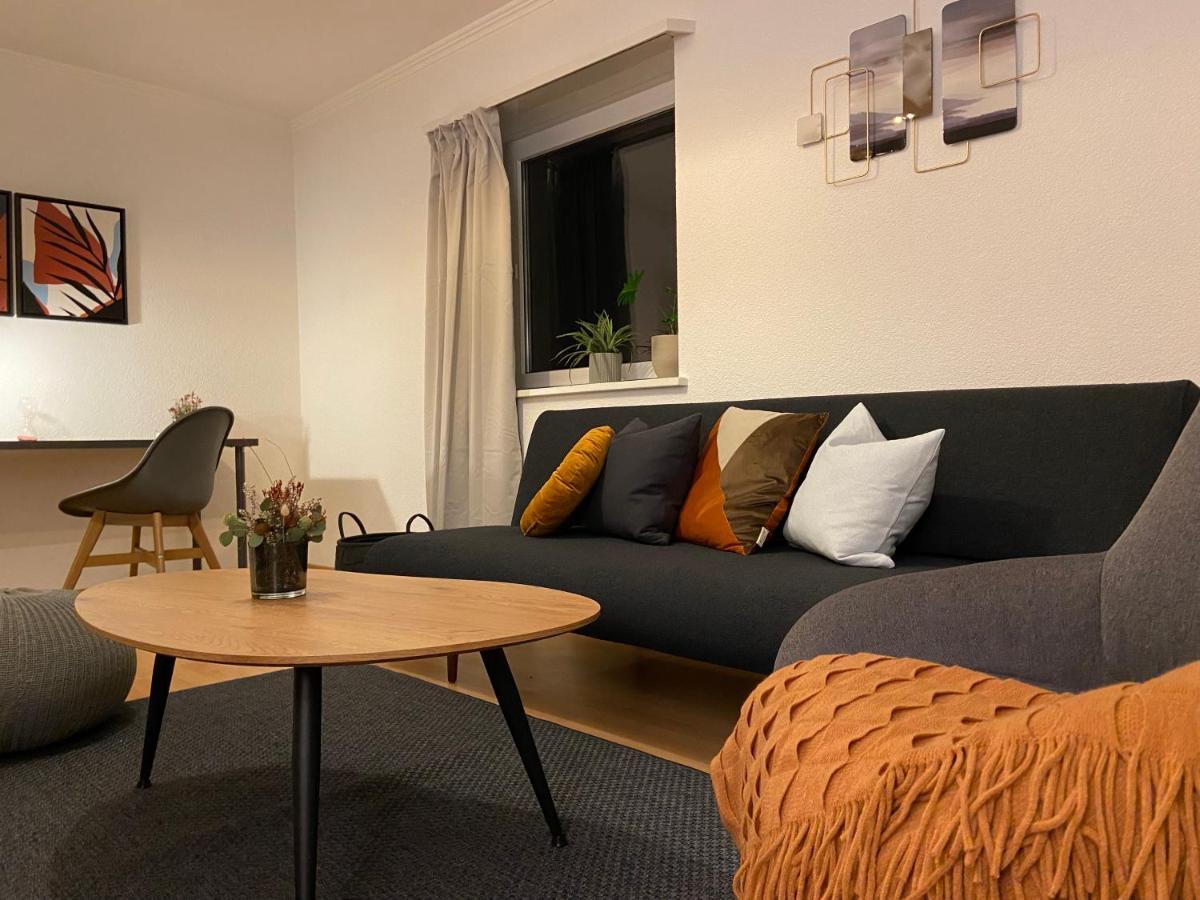 Comfort 1 And 2bdr Close To Airport *