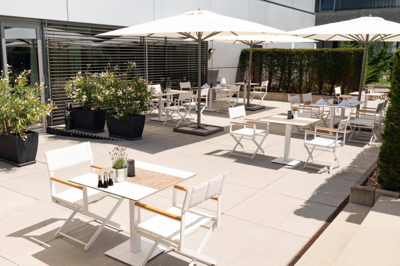 H+ Hotel 4*
