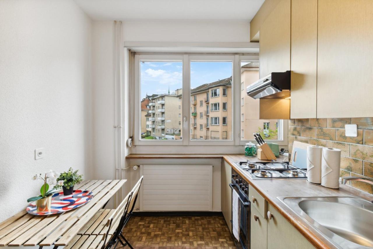 For Explorers 224 Apartment *