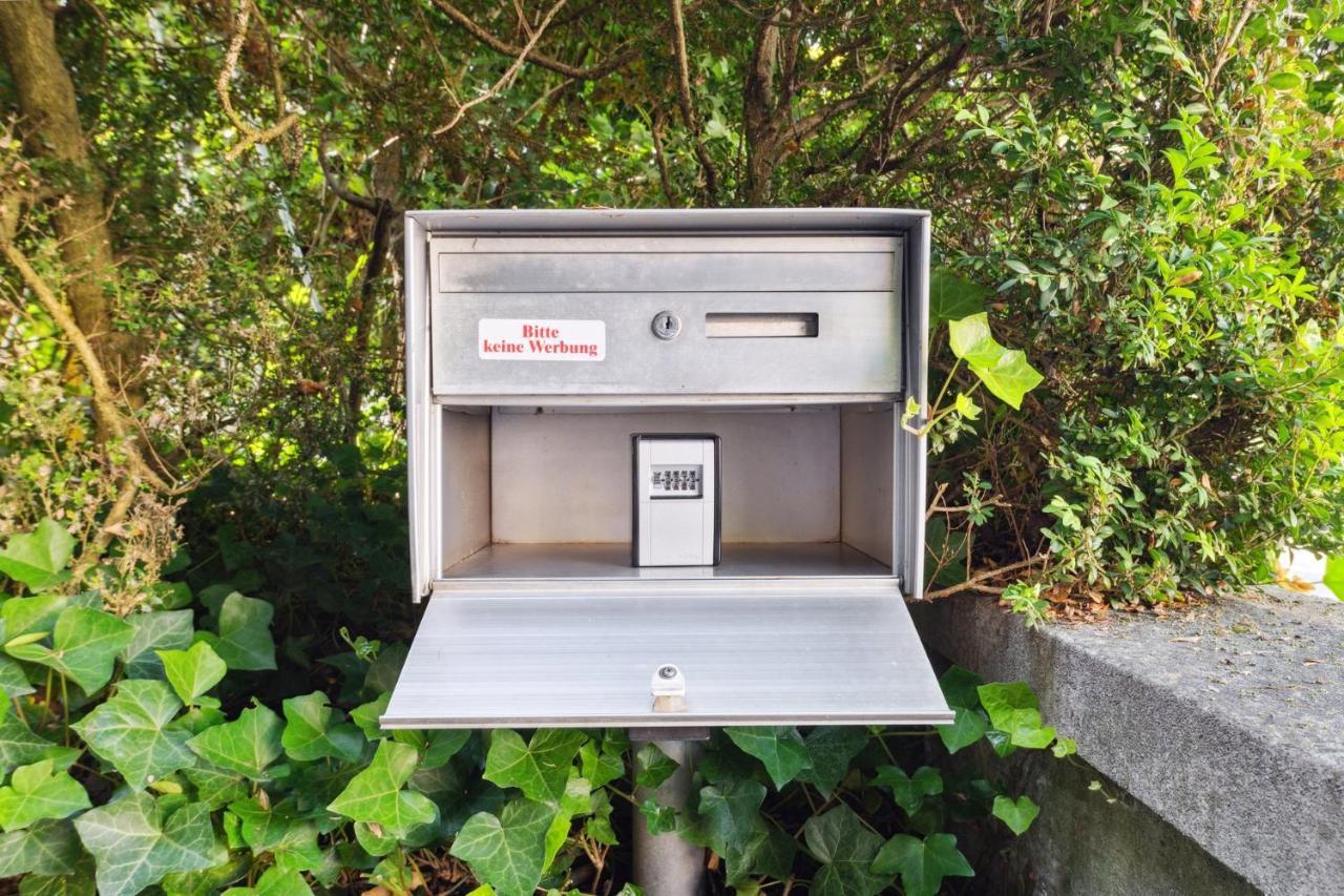 Centrally Located House With Garden Holiday home *