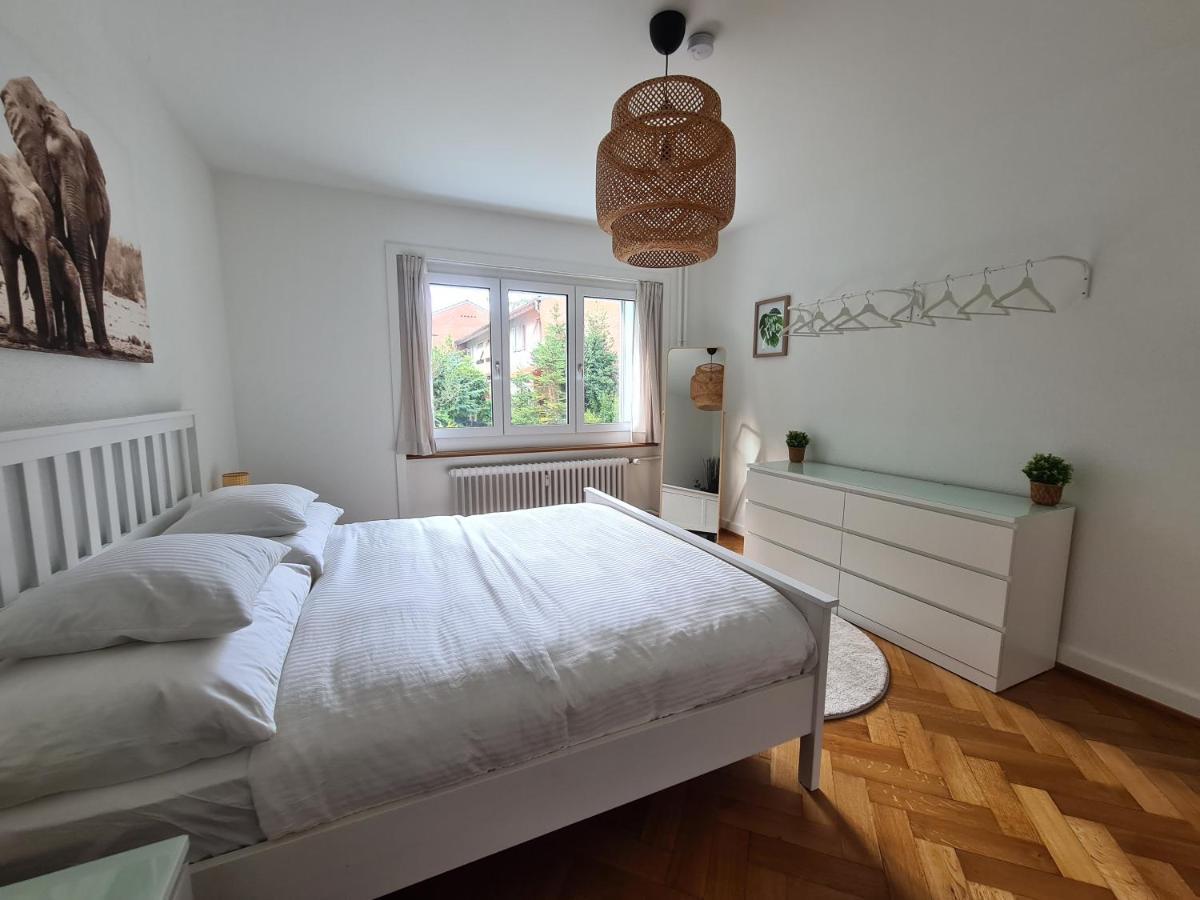 2 Bedroom - Kingsize Bett - Garten - Parken - Kueche Zurich