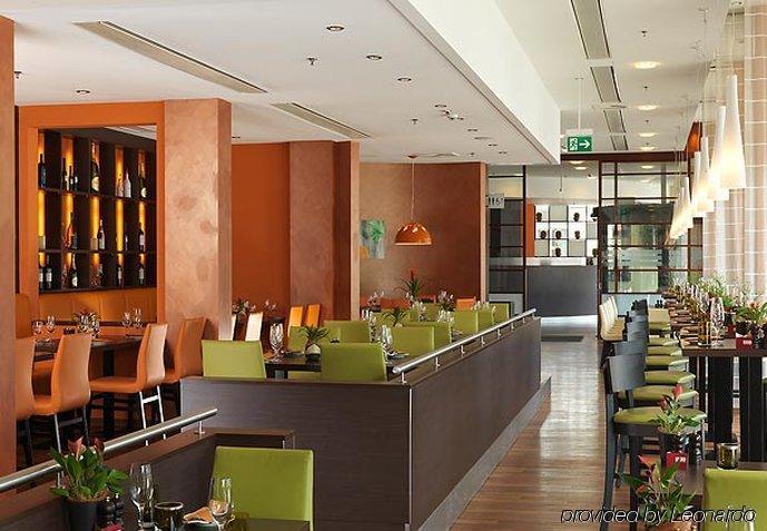 Courtyard By Marriott North