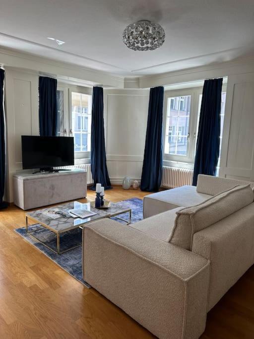 Cozy In Oldtown Zurich5