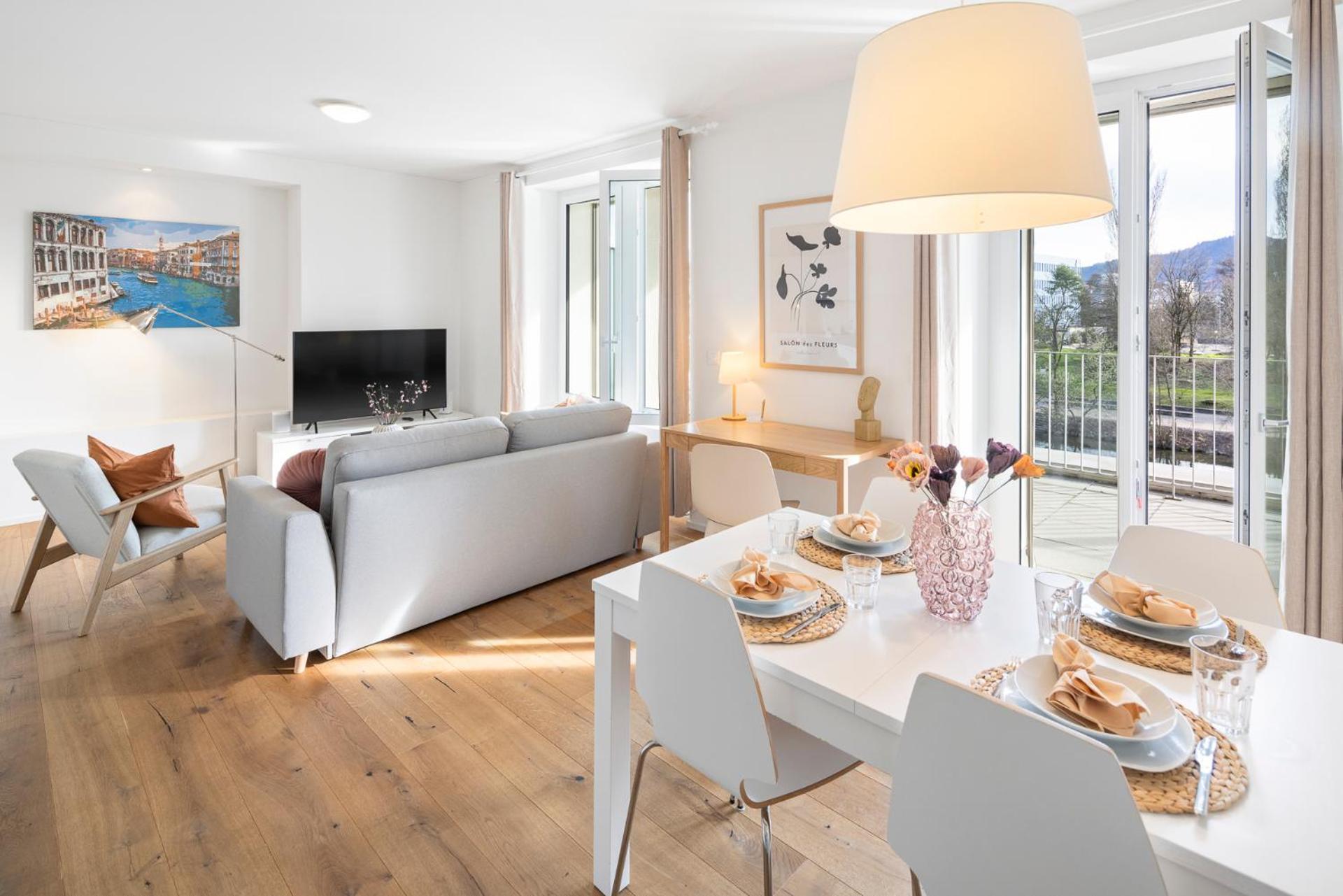 Stayy The River - Contactless Check-in