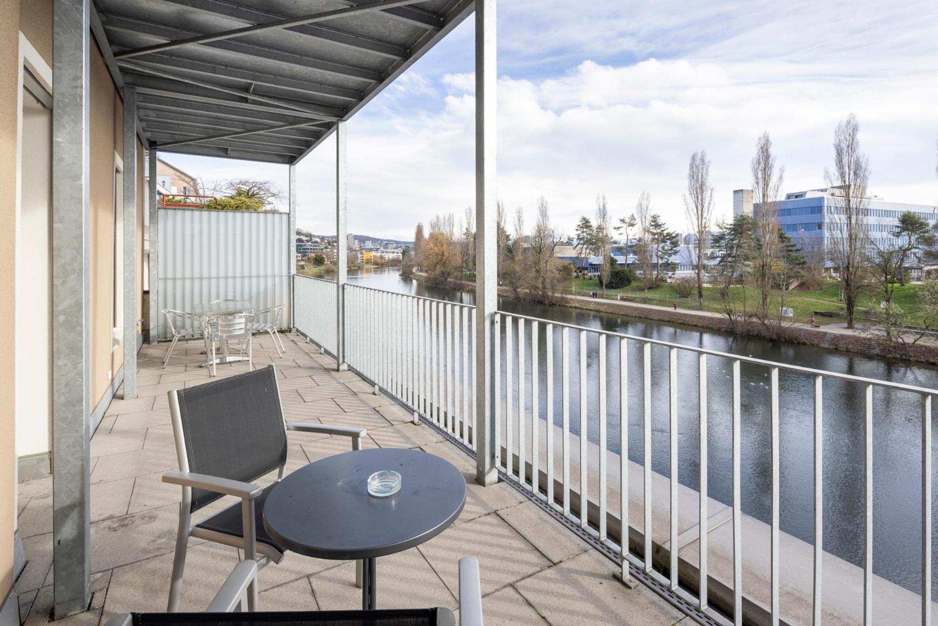 Stayy The River - Contactless Check-in