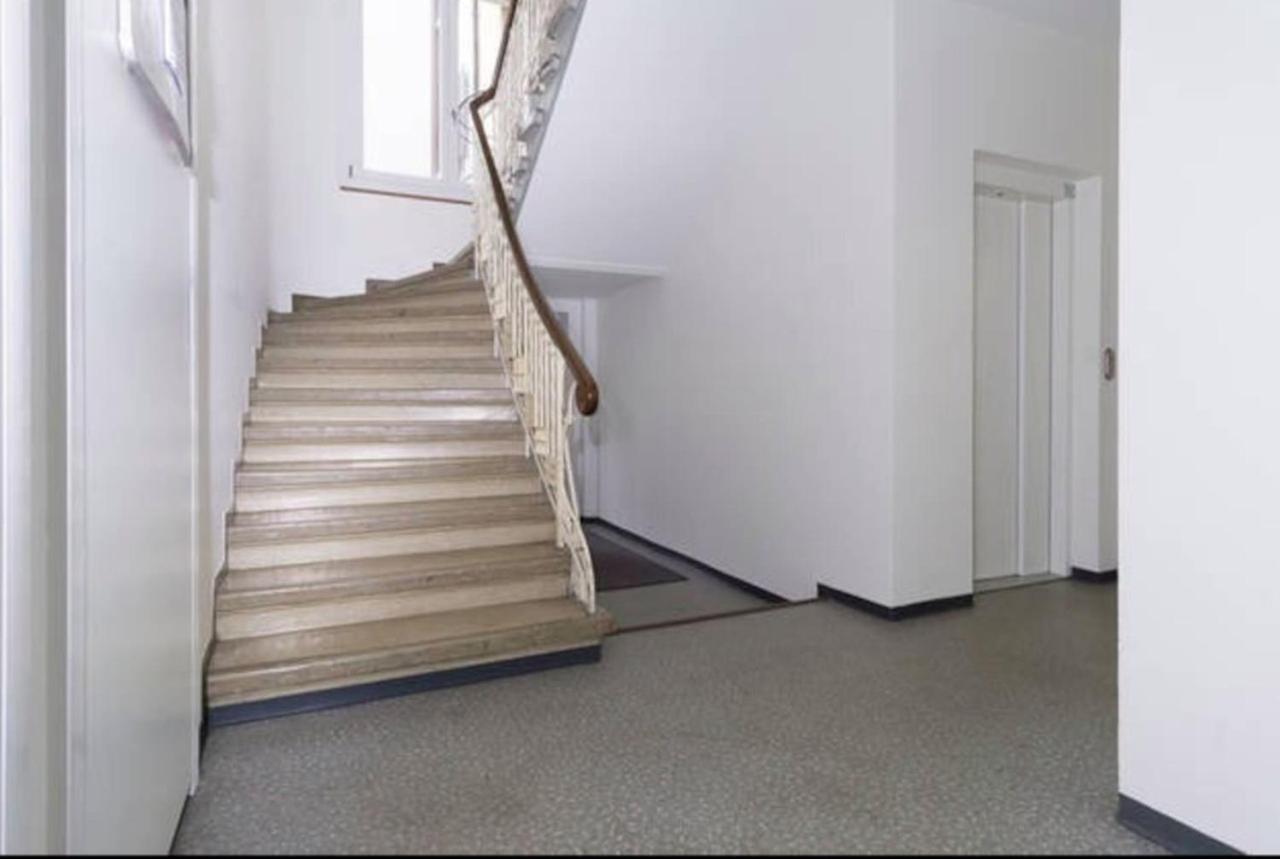 Urban Oasis With Queen Bed And View Be-14 Zurich