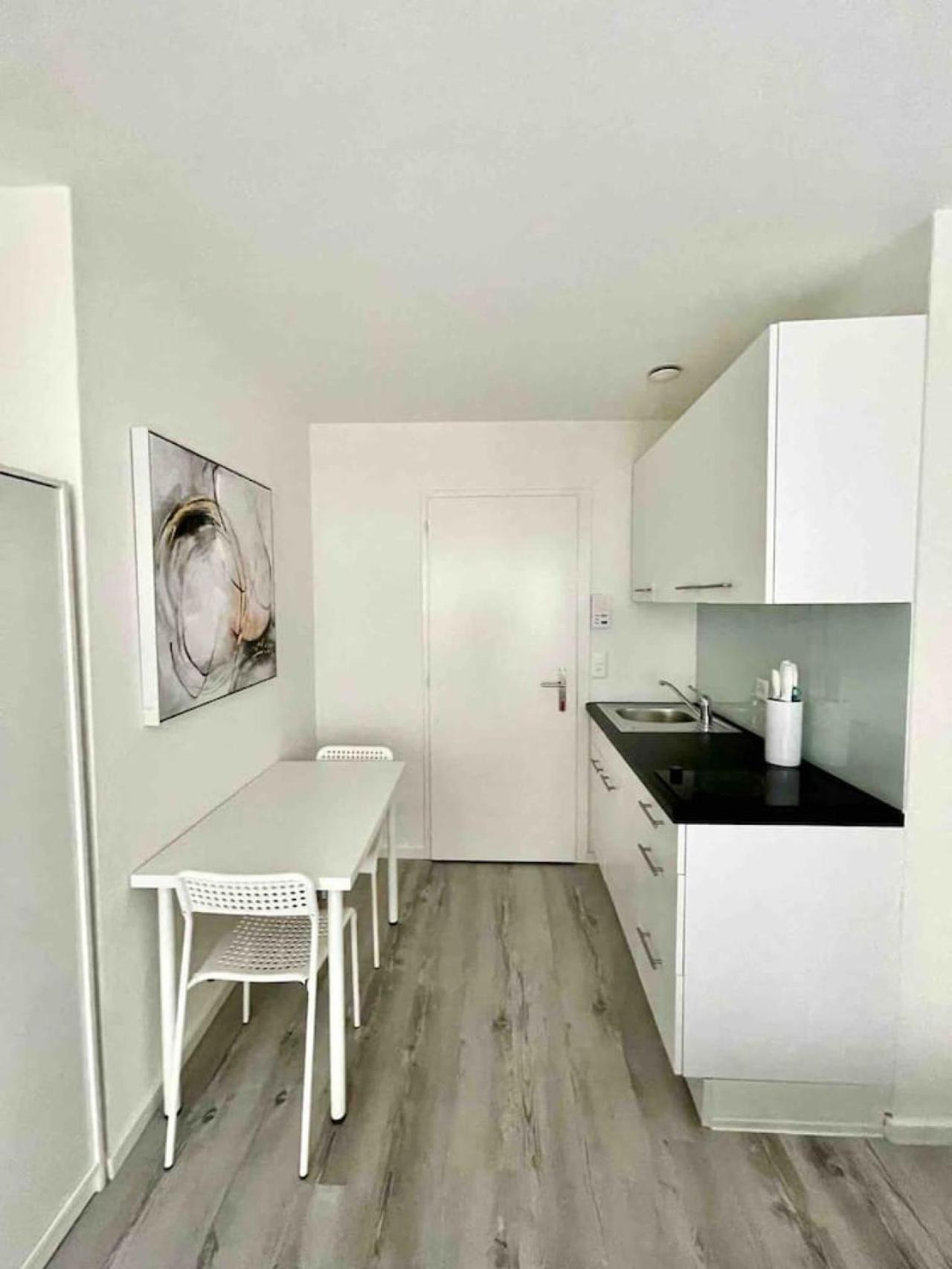 Urban Oasis With Queen Bed And View Be-14 Apartment