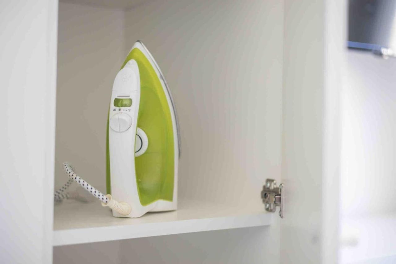 Apartment Downtown Deluxe With Queen Bed Be-25 *