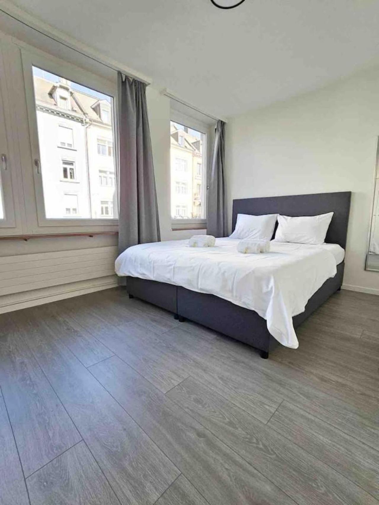 Downtown Deluxe With Queen Bed Be-25 * Zurich