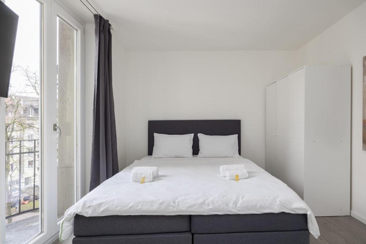 Urban Oasis With Queen Bed And View Be-49 Apartment Zurich