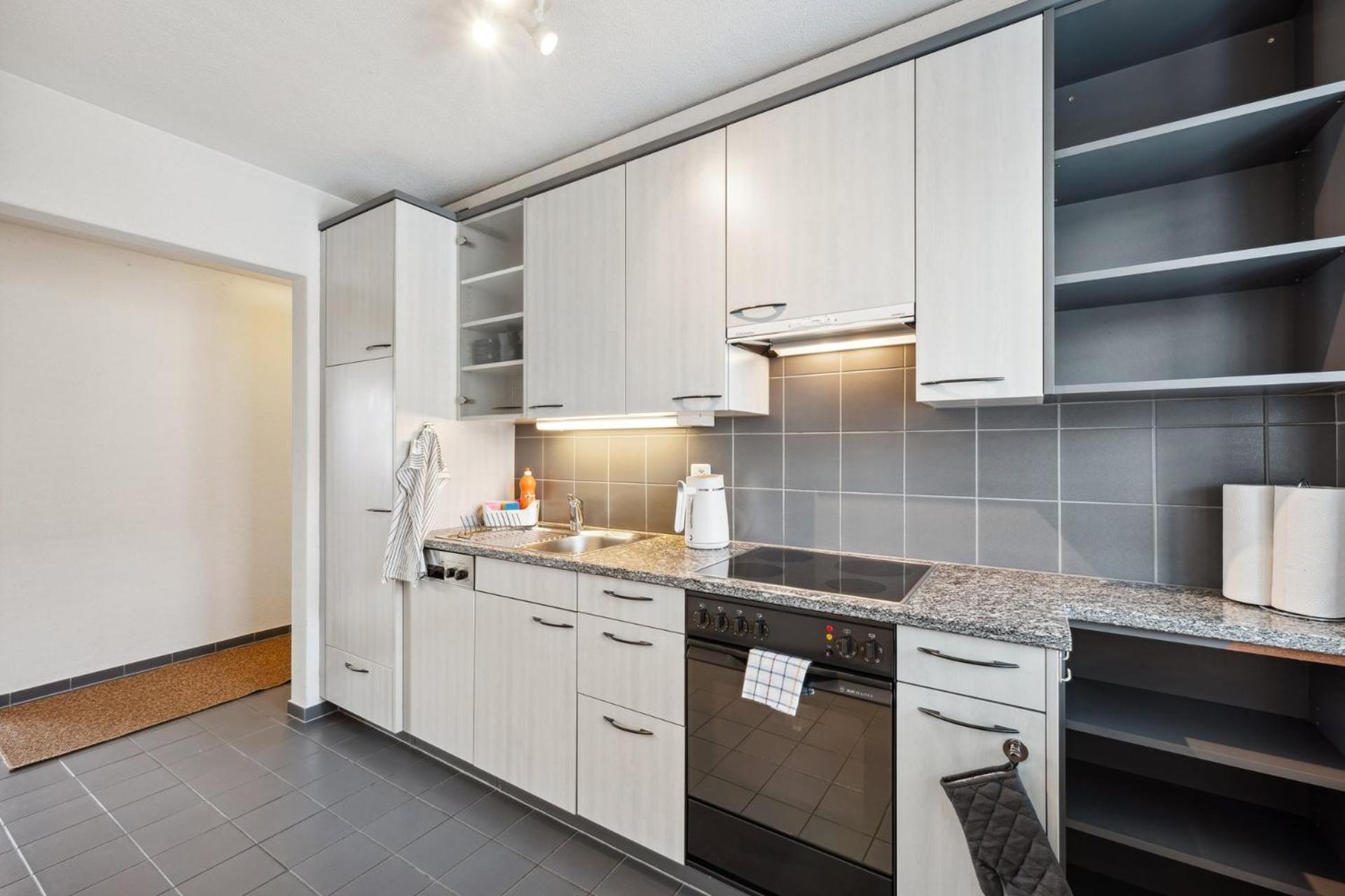 Apartment Comfortable In Oerlikon 20 Minutes Away From Airport Zurich