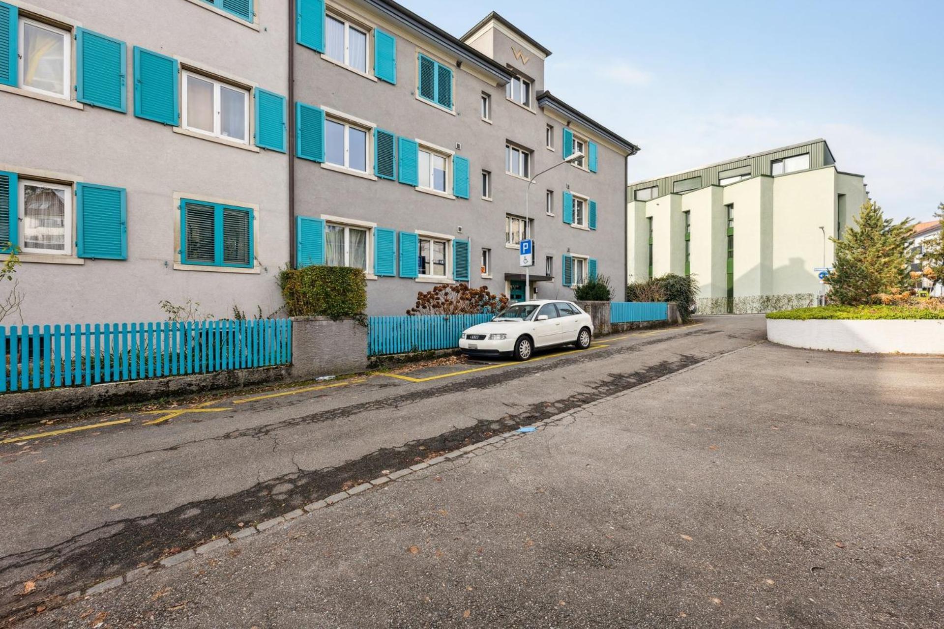 Comfortable In Oerlikon 20 Minutes Away From Airport *