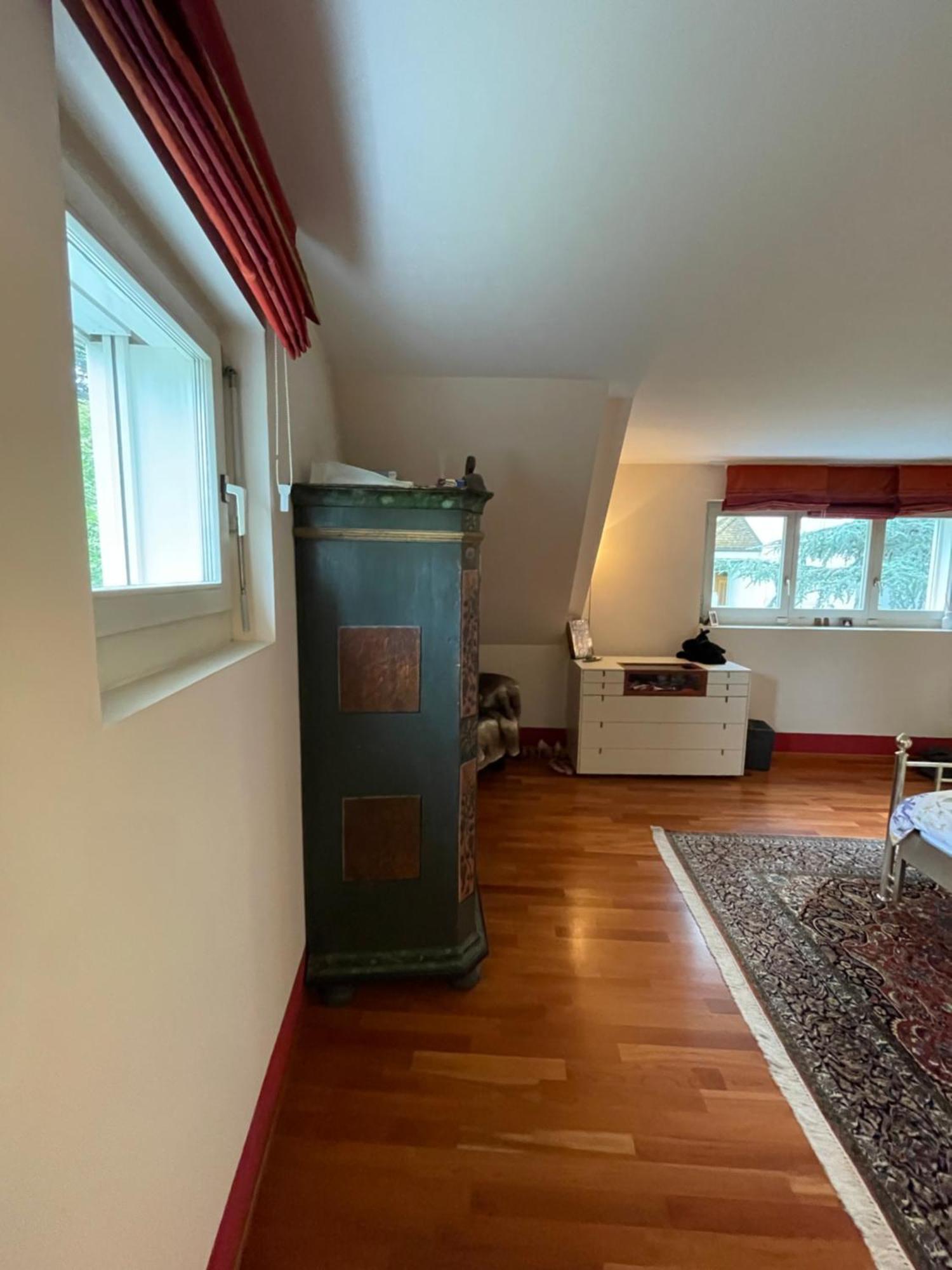 Spacious And Stylish In Apartment Zurich