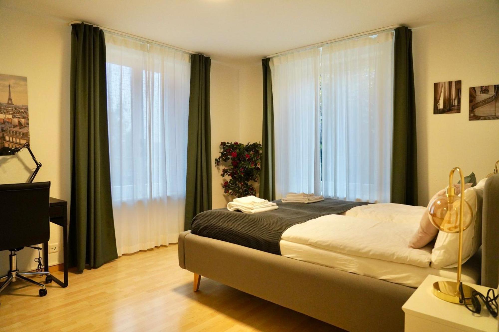 Swiss - 2 Bedroom Close To Eth *