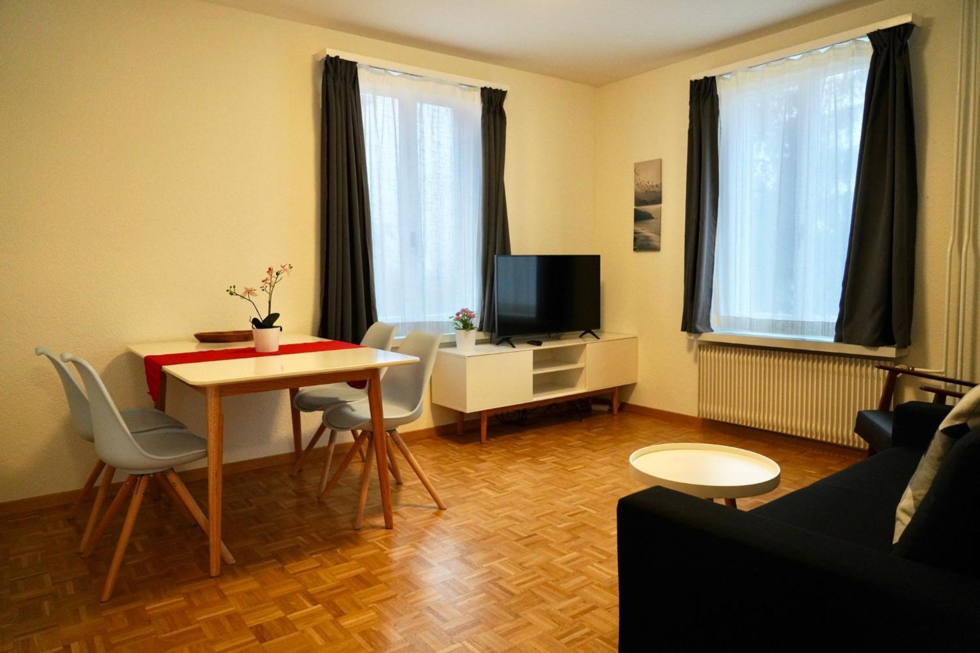 Swiss - 2 Bedroom Close To Eth Apartment Zurich
