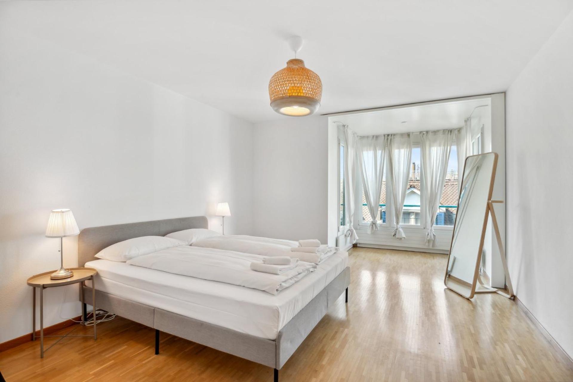 Spacious Hoting Apartment