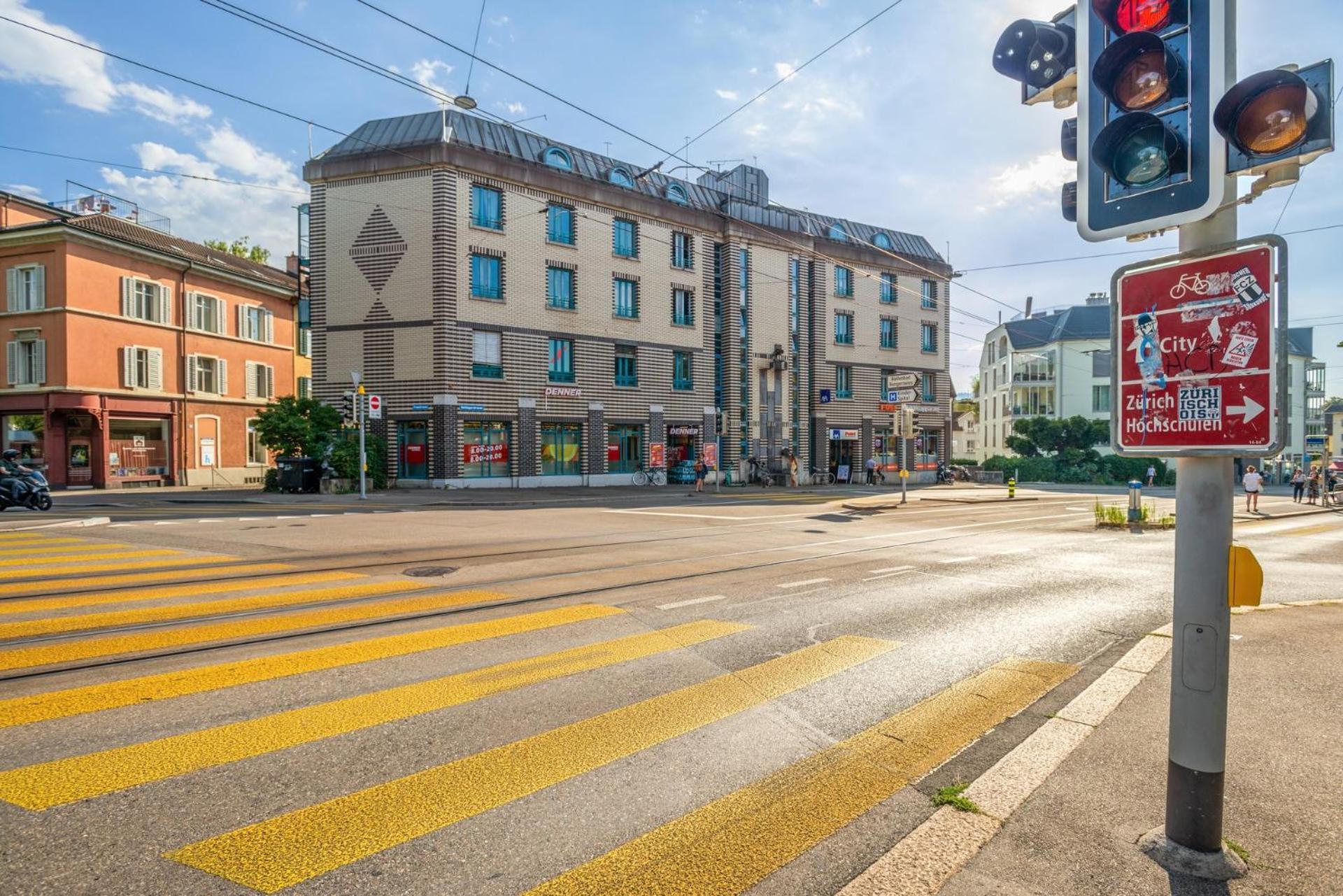 Spacious Hoting * Zurich