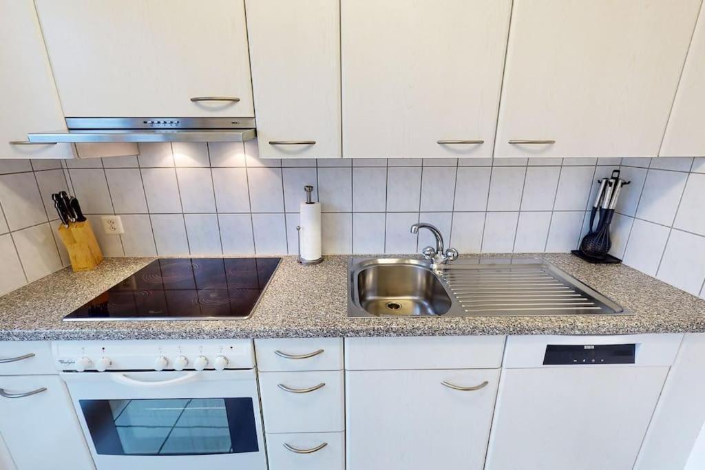 Bright 1 Bedroom Flat In The Centre Zurich