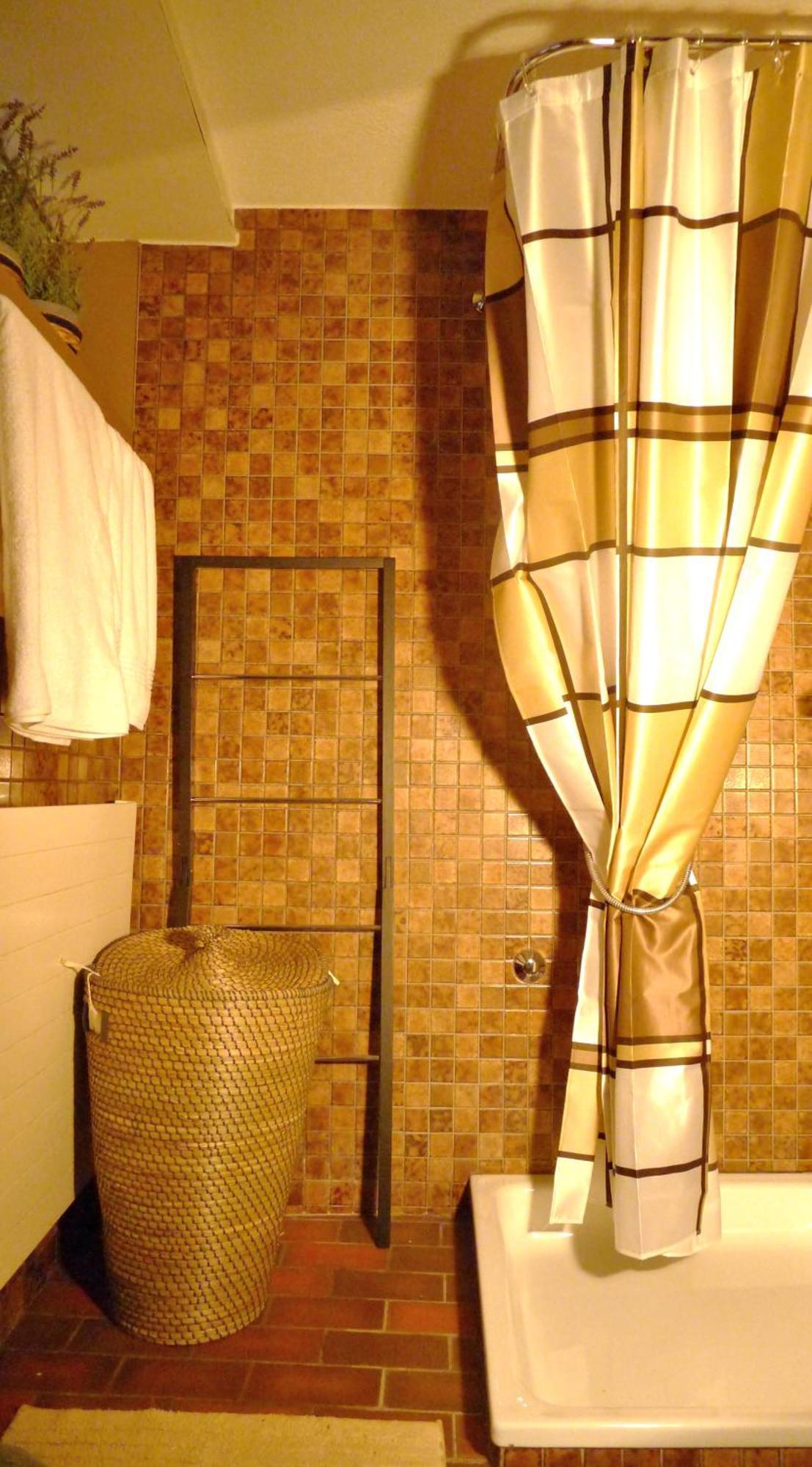 2 Room Suite City Centre