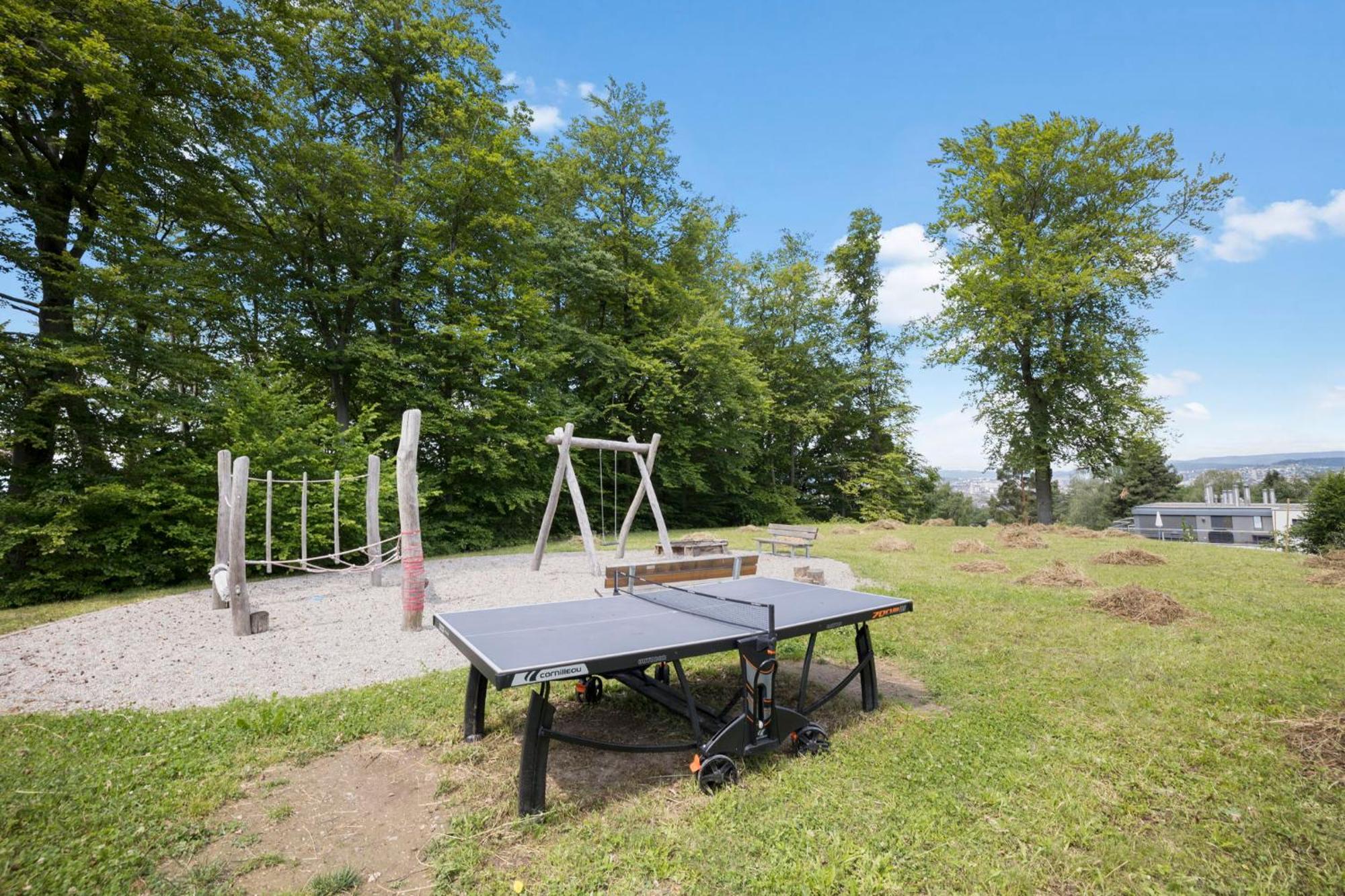 Apartment Exclusive Spacious Apt. With Garden In