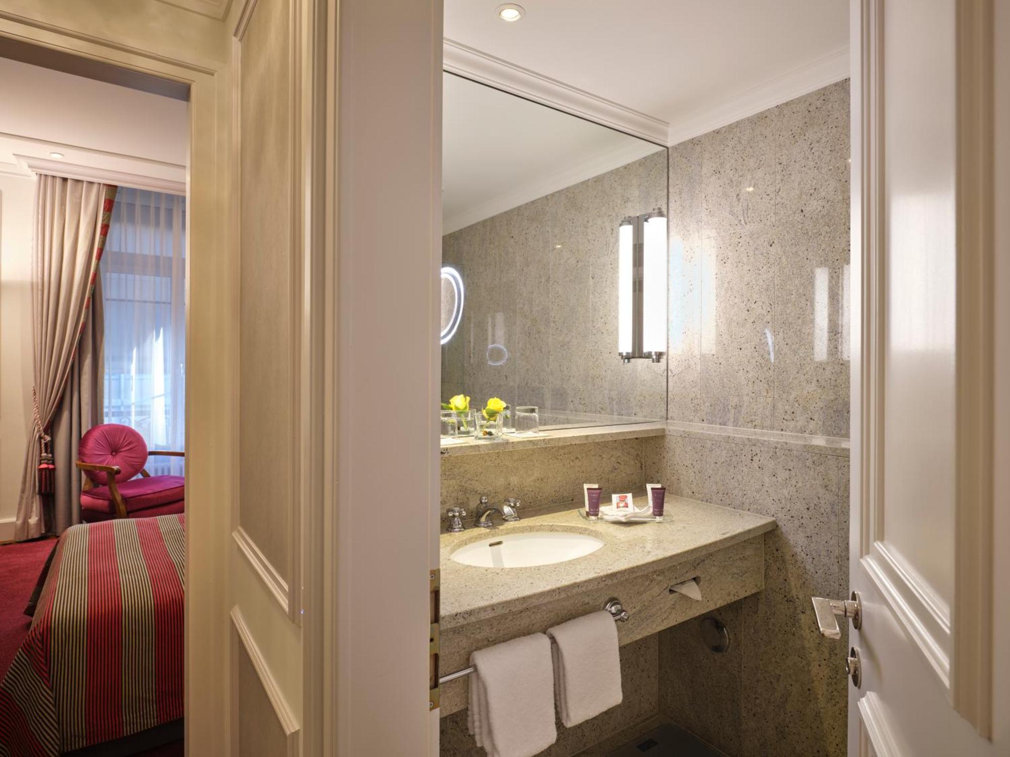 Schweizerhof 5* Zurich