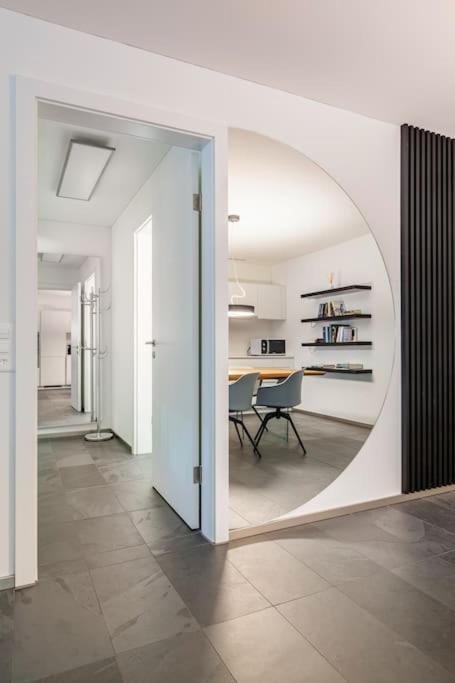 Luxus Mit Garten Apartment