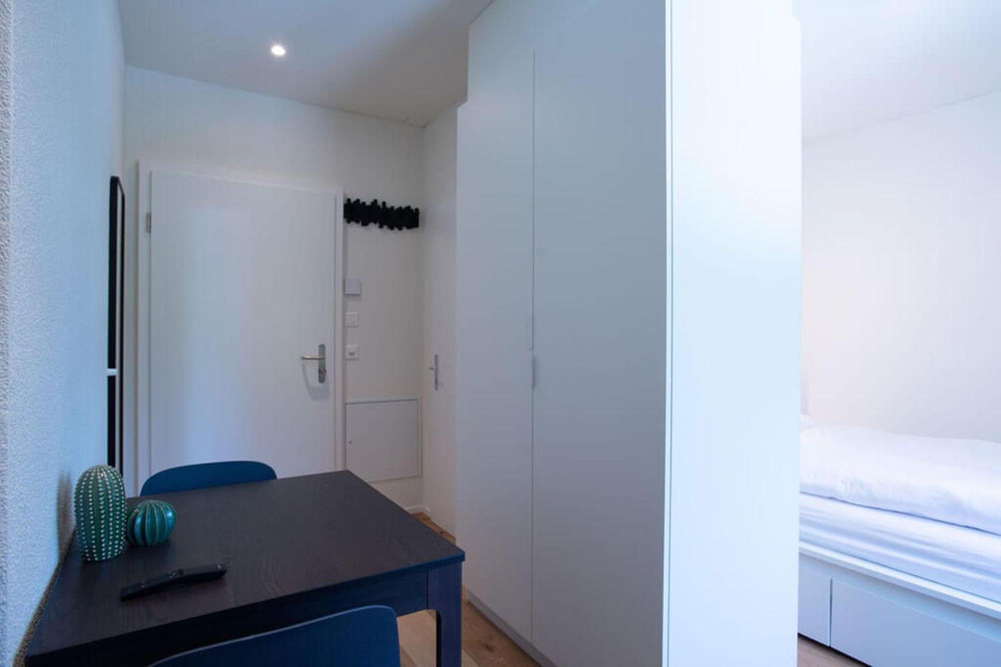 Apartment Hitrental Riesbach Zurich