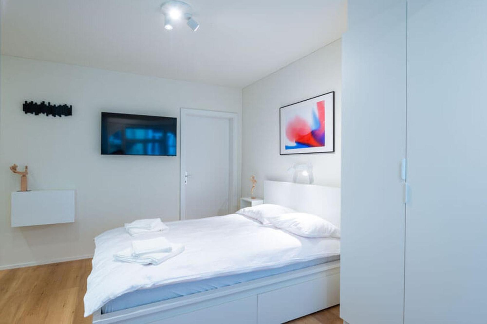 Apartment Hitrental Riesbach Zurich