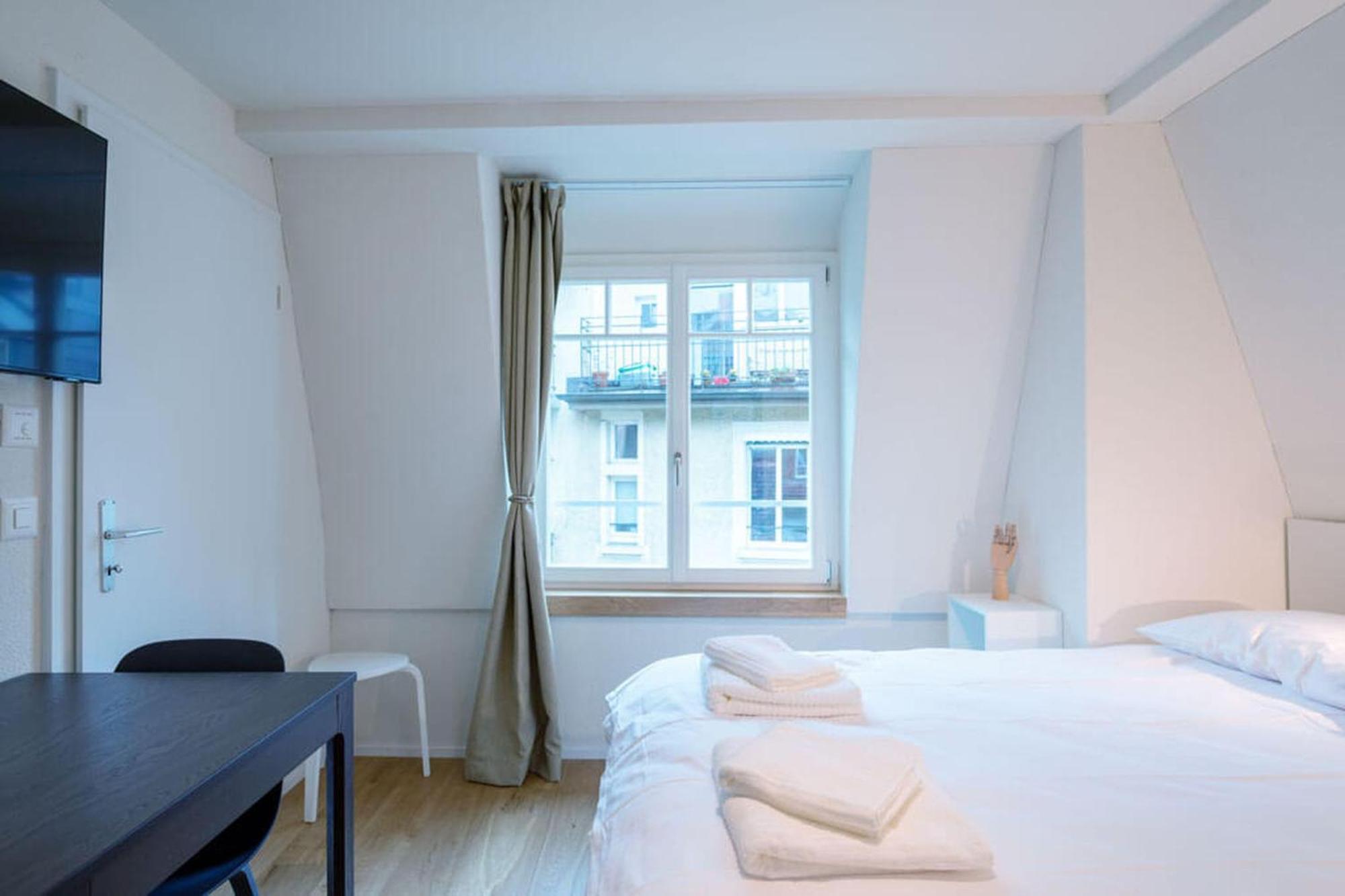 Apartment Hitrental Riesbach Zurich